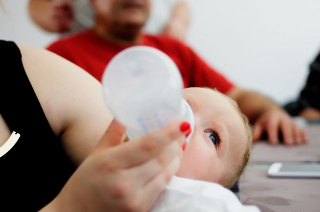 Mleko dla niemowląt skażone salmonellą. Sanepid interweniuje - Zdjęcie główne