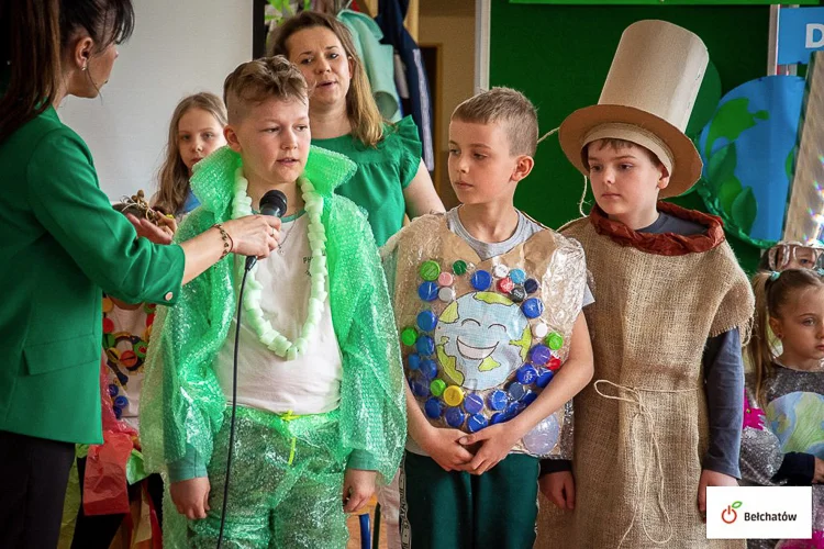 Uczniowie bełchatowskiej szkoły świętowali Dzień Ziemi. Zobacz, co przygotowali z tej okazji [FOTO] - Zdjęcie główne