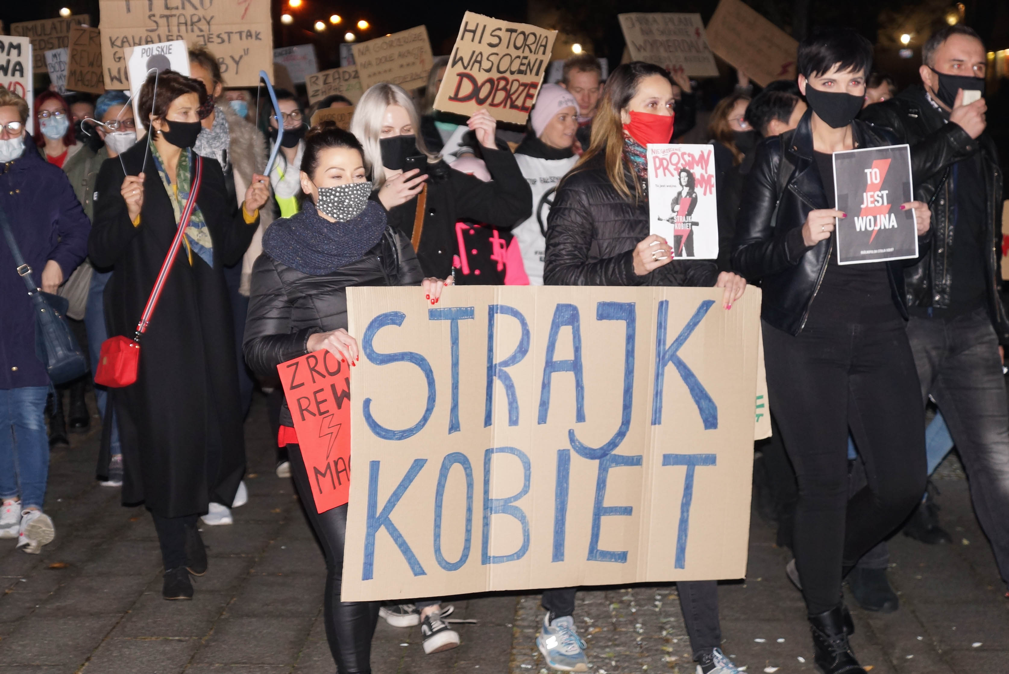 Przed nami trzeci strajk kobiet w Bełchatowie. Na drogach pojawią się utrudnienia - Zdjęcie główne