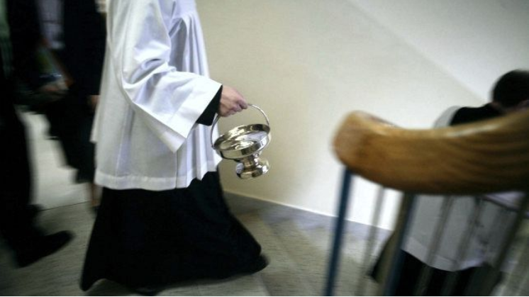 Proboszcz bełchatowskiej parafii rusza z kolędą.  ''Będziemy odwiedzać tylko chętnych wiernych'' - Zdjęcie główne