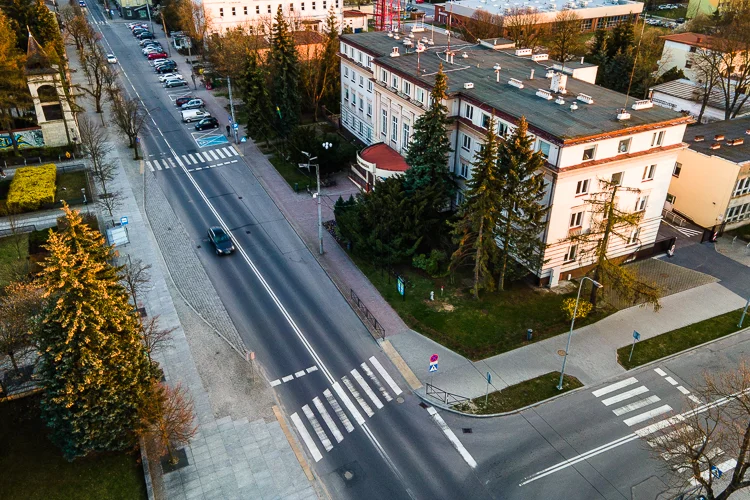 Urząd miasta zaplanował ćwierć miliona na nowe auto, ale... - Zdjęcie główne