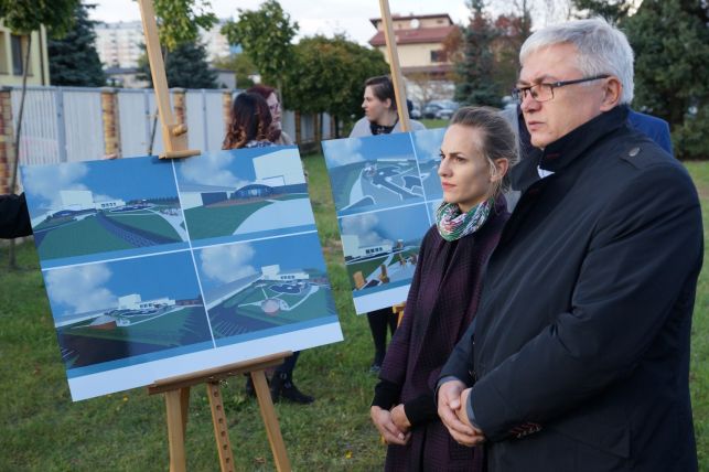 Piotr Wysocki przedstawił pomysł budowy basenu miejskiego - Zdjęcie główne
