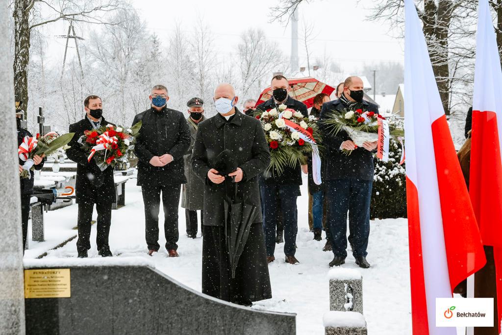 Samorządowcy i mieszkańcy Bełchatowa uczcili pamięć powstańców [FOTO] - Zdjęcie główne