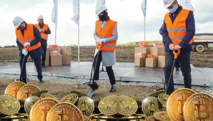 Bełchatów zaczyna kopać Bitcoina! To odpowiedź władz na kończący się węgiel - Zdjęcie główne