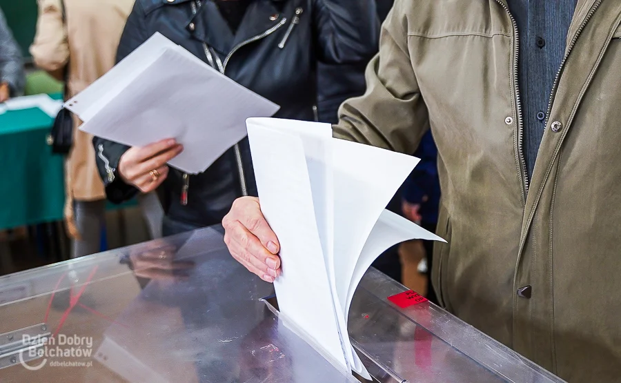 Wybory 2024. Sprawdź, gdzie głosować w Bełchatowie. Lista lokali wyborczych w naszym mieście - Zdjęcie główne