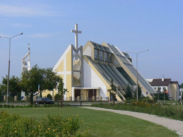 Parafia pw. NMP Matki Kościoła i Św. Barbary - Zdjęcie główne