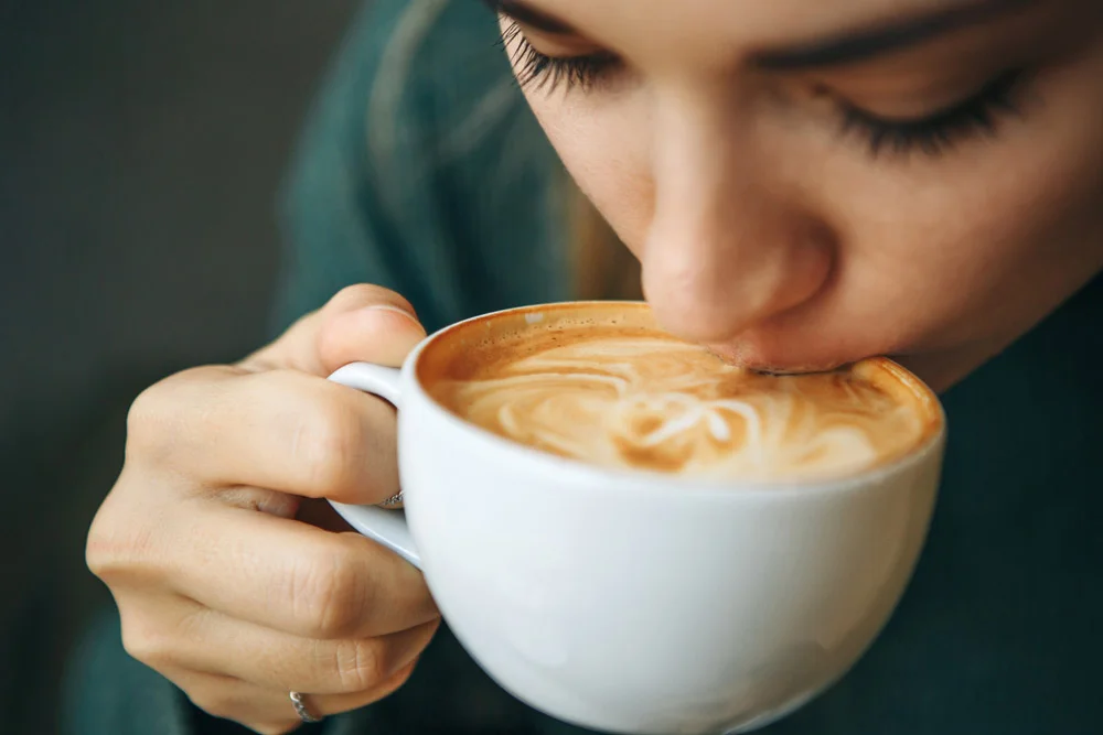 Kawa bezkofeinowa – co warto o niej wiedzieć? - Zdjęcie główne