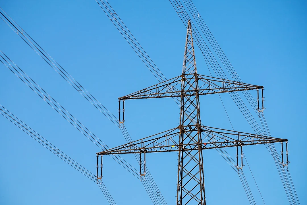 Przerwy w dostawach prądu w Bełchatowie i regionie. Gdzie i kiedy zabraknie energii?  - Zdjęcie główne