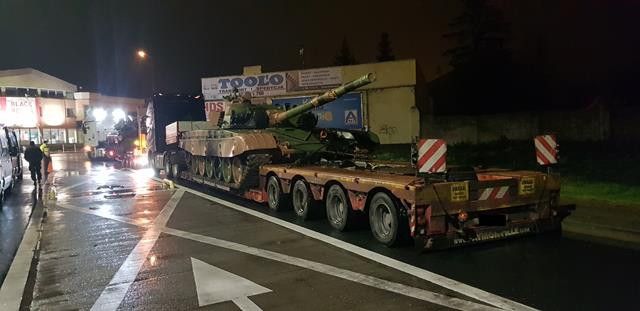 Dwa czołgi zatrzymane w Piotrkowie Trybunalskim - Zdjęcie główne