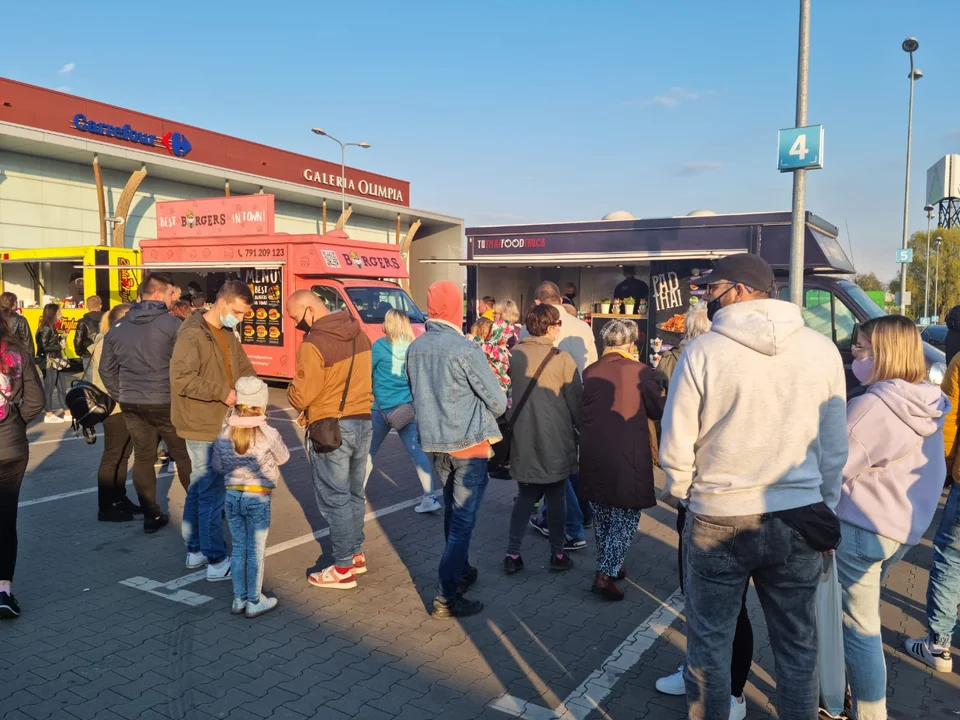 Food Trucki znów zaparkują przed Galerią Olimpia. Pyszne jedzenie z całego świata i nie tylko… - Zdjęcie główne