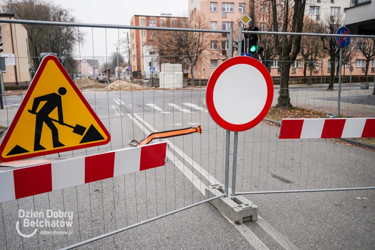 Uwaga kierowcy! Zamkną skrzyżowanie w centrum Bełchatowa. Od kiedy utrudnienia?  - Zdjęcie główne
