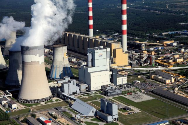 Tysiące ton śmieci spalanych w elektrowni Bełchatów? ''Pomysł jest jak najbardziej sensowny'' - Zdjęcie główne