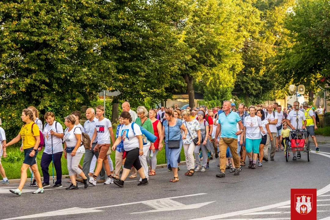 Zgierska pielgrzymka dotarła do Bełchatowa