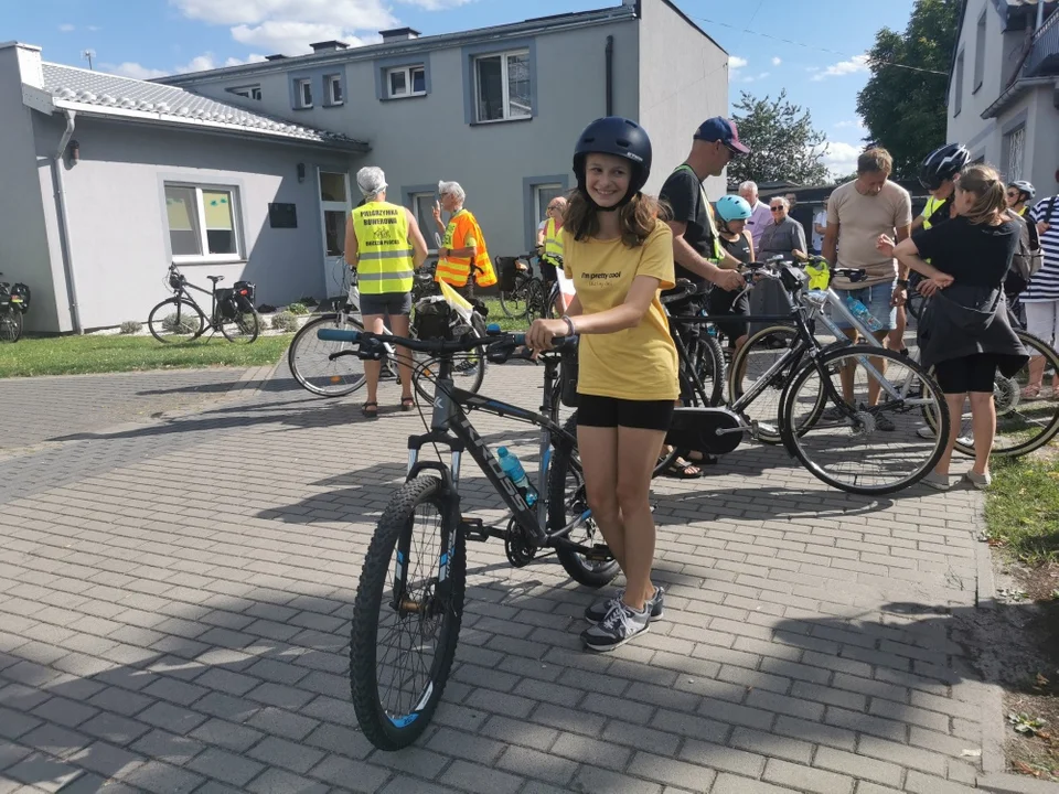 Na jednośladach za wiarą! Trwa Pielgrzymka Rowerowa Diecezji Płockiej [ZDJĘCIA] - Zdjęcie główne