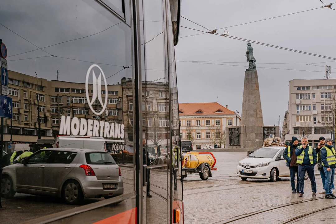 Pierwsze tramwaje na ulicy Legionów w Łodzi