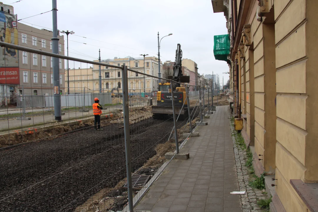 Budowa przystanku kolejowego Łódź Śródmieście - stan na 18.03.2024 r.