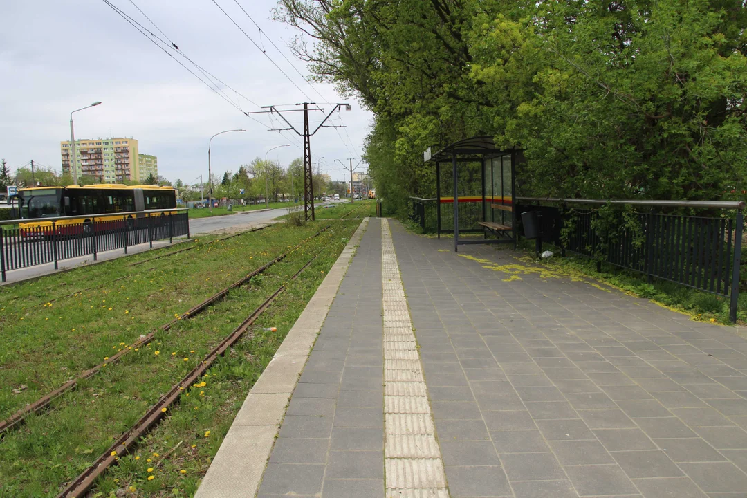 Mieszkańcy Dąbrowy czekają na powrót tramwajów MPK