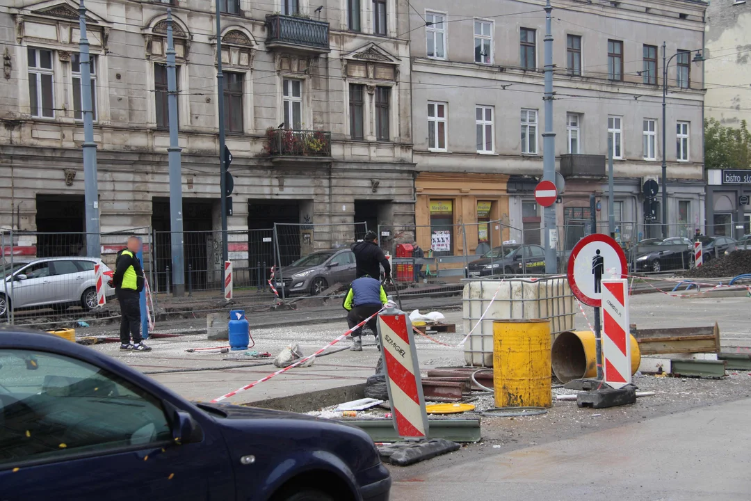 Przebudowa skrzyżowania ulic Zachodniej z Legionów w Łodzi - stan na 21.10.2023 r.