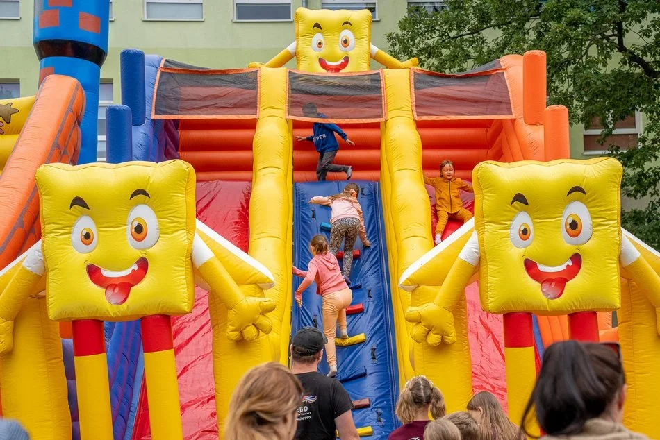 Piknik rodzinny z okazji 600-lecia Łodzi w Szkole Podstawowej nr 7 w Łodzi 