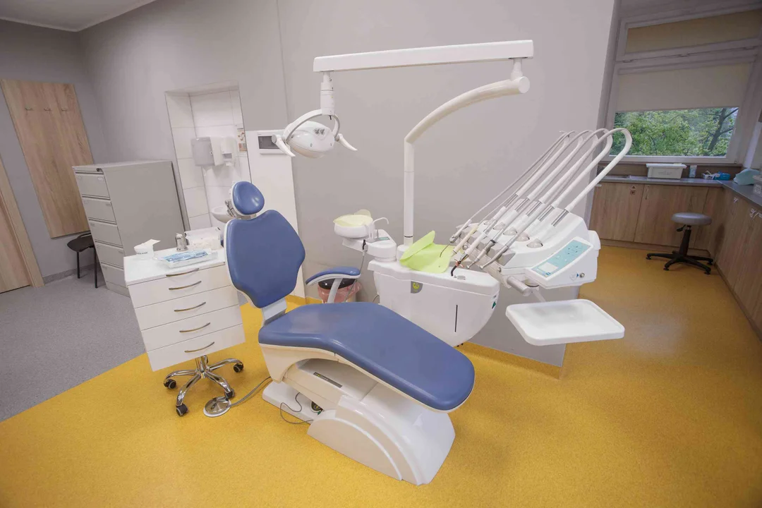 Bezpłatne leczenie stomatologiczne. Gdzie w Łodzi można iść do dentysty bez trzymania się za portfel? [ZDJĘCIA] - Zdjęcie główne