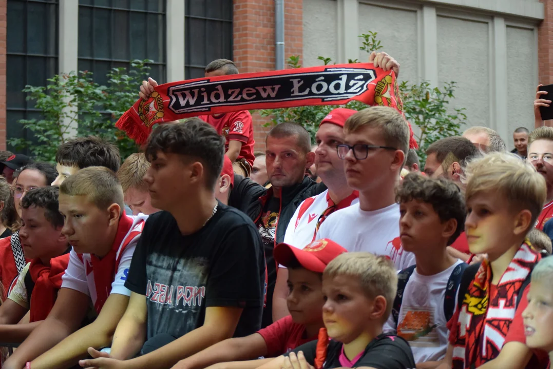 Widzew Łódź w pełnym składzie