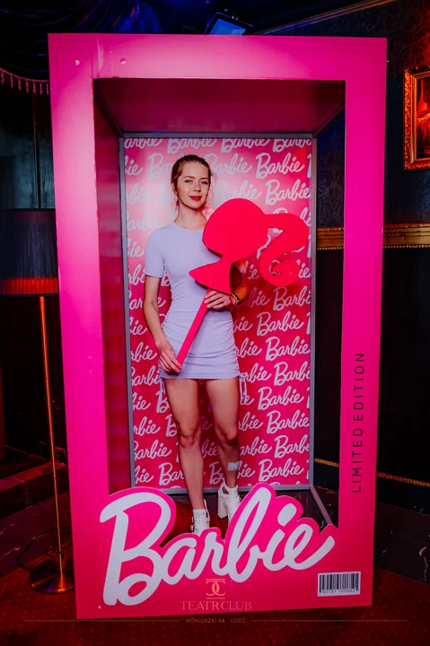 Różowa impreza w stylu Barbie w Teatr Club Łódź