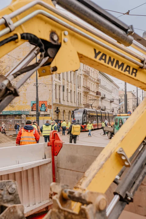 Pierwsze tramwaje na ulicy Legionów w Łodzi