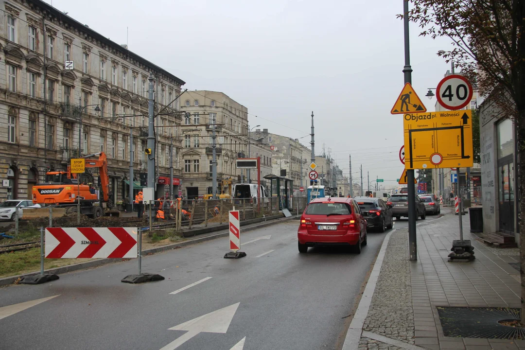 Przebudowa skrzyżowania ulic Zachodniej z Legionów w Łodzi - stan na 21.10.2023 r.