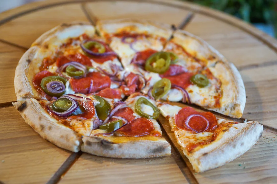Tradycyjna włoska pizza w Bełchatowie. Smaki Italii “na kliknięcie” - Zdjęcie główne