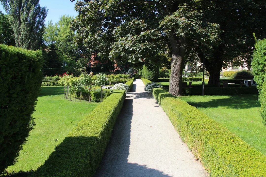 Zachwycający ogród Muzeum Pałacu Herbsta