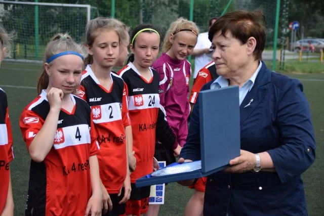Sport dzieci i młodzieży - "oczko w głowie" dyrektor Ewy Bąk.