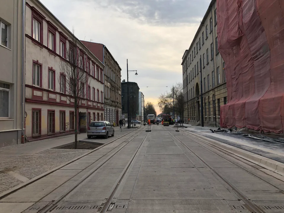 Ulica Legionów w Łodzi po społecznym odbiorze inwestycji