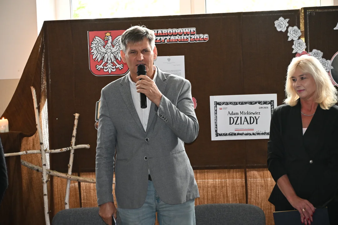 Wspólnie czytali "Dziady"