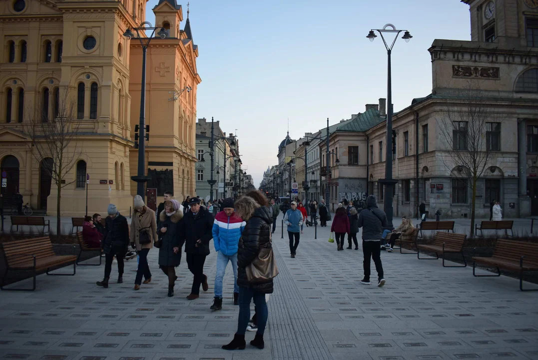 Plac Wolności w Łodzi po otwarciu