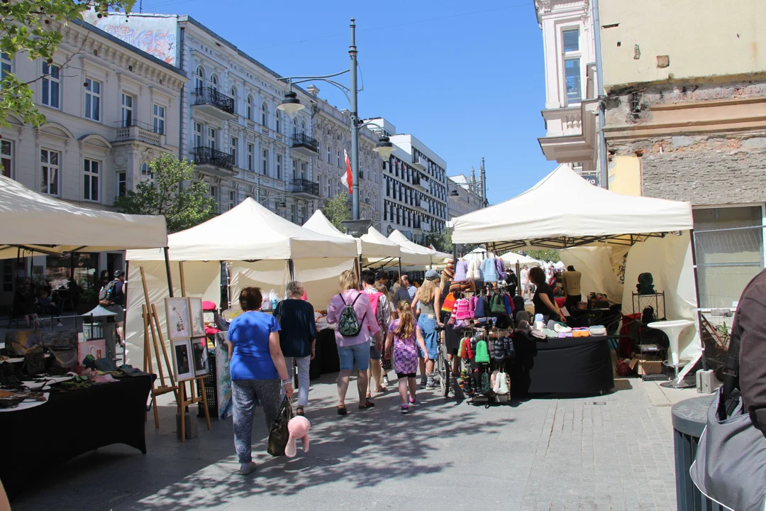 Piknik Europejski w pasażiu Schillera w Łodzi