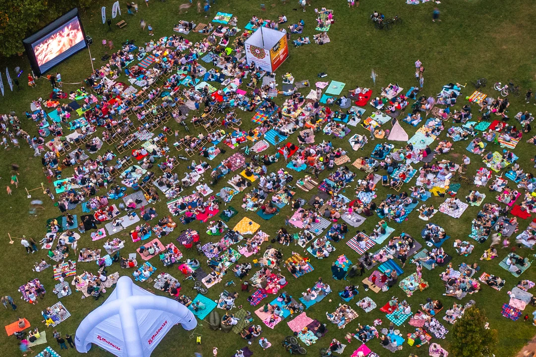 Ogromne wydarzenie na płockim osiedlu. Były tam prawdziwe tłumy! Co się działo? [ZDJĘCIA] - Zdjęcie główne