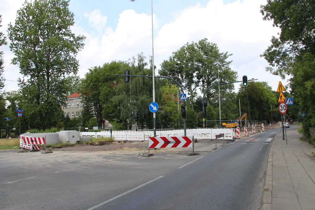 Trwa remont na kolejnym odcinku ulicy Krakowskiej w Łodzi