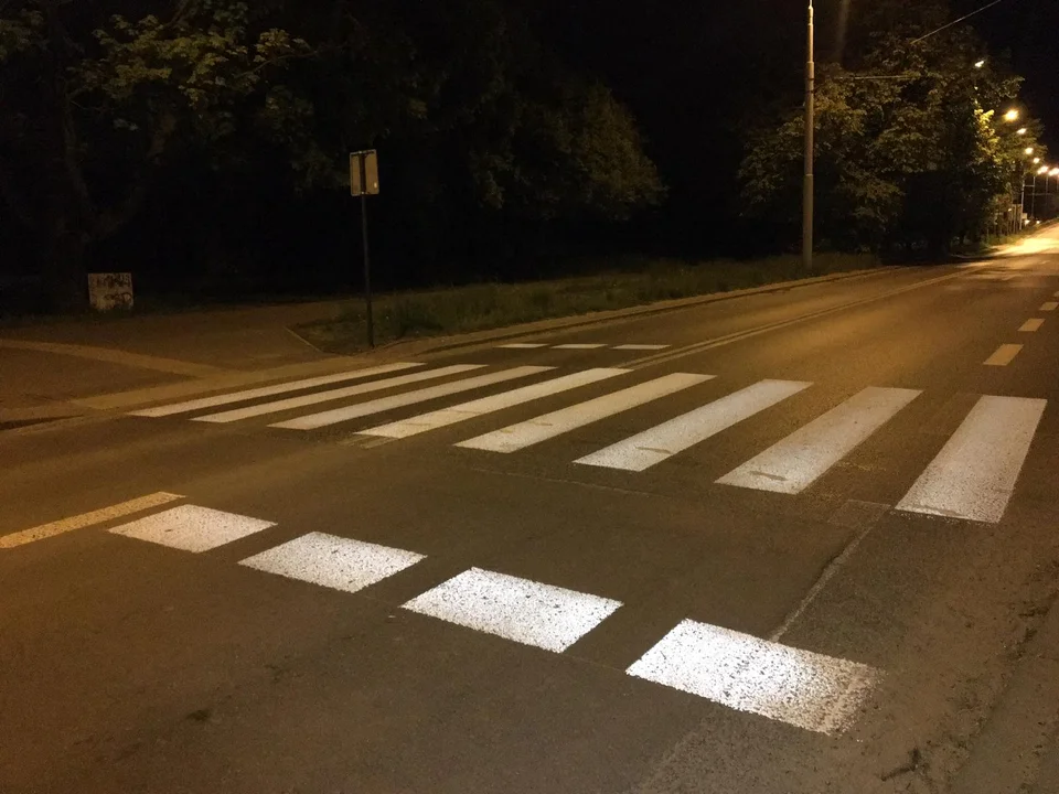 Przejście dla pieszych, o którym pisaliśmy na TuLodz.pl bezpieczniejsze