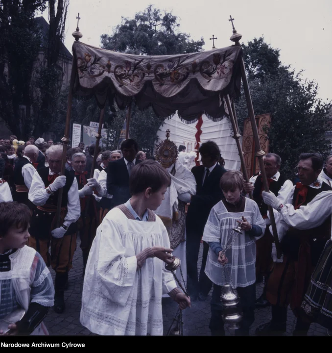 Uroczystość Bożego Ciała w Łowiczu, 1991 rok
