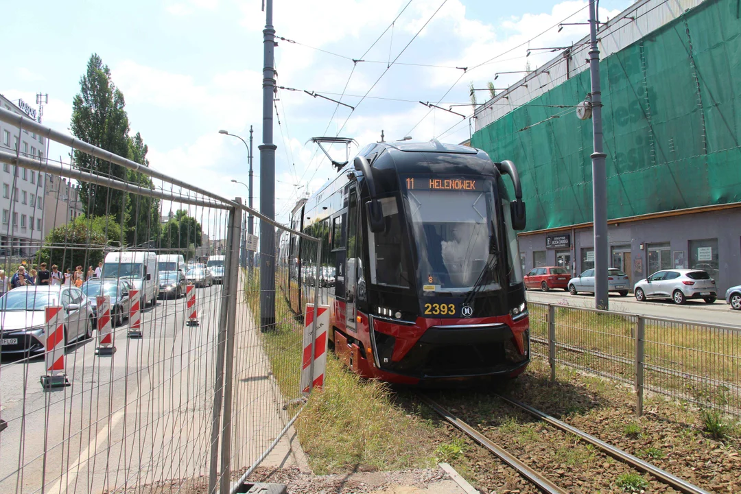 Trwa walka z czasem, aby wznowić ruch tramwajowy na Zachodniej