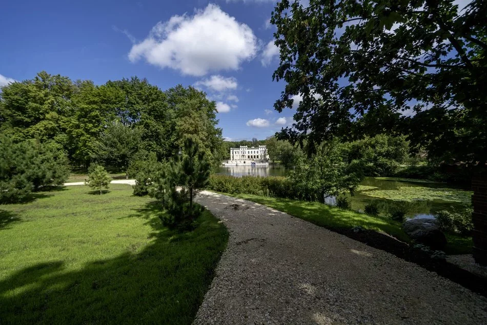 Pałac Heinzla w łódzkich Łagiewnikach zmienia się w hotel