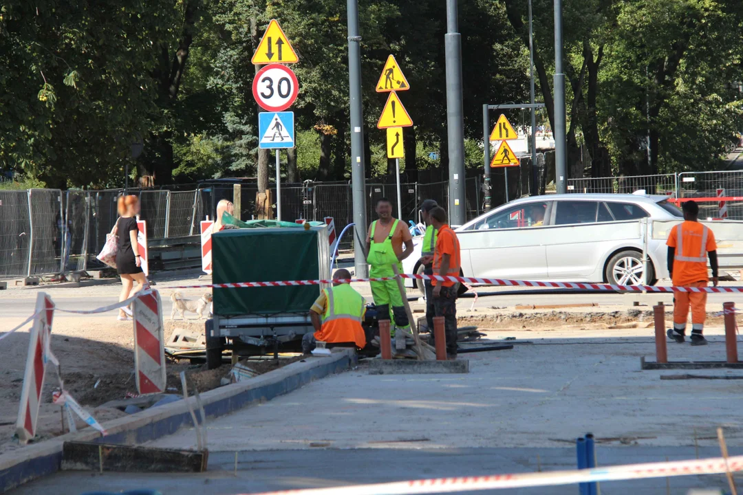 Szlakiem łódzkich biznesów, które walczą o przetrwanie podczas remontów