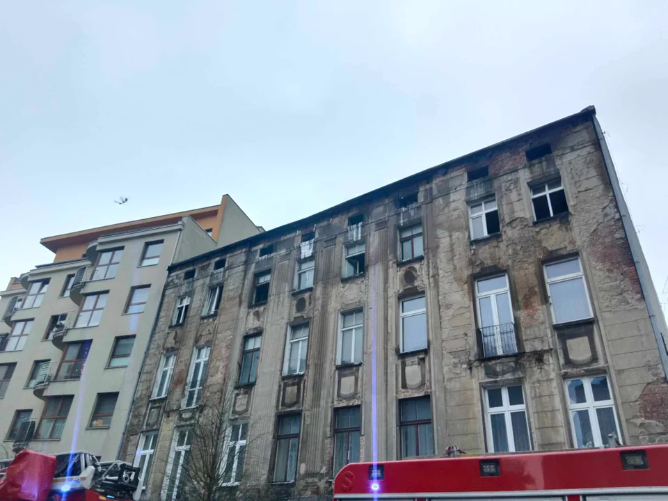 Pożar kamienicy przy Lipowej 19 w Łodzi