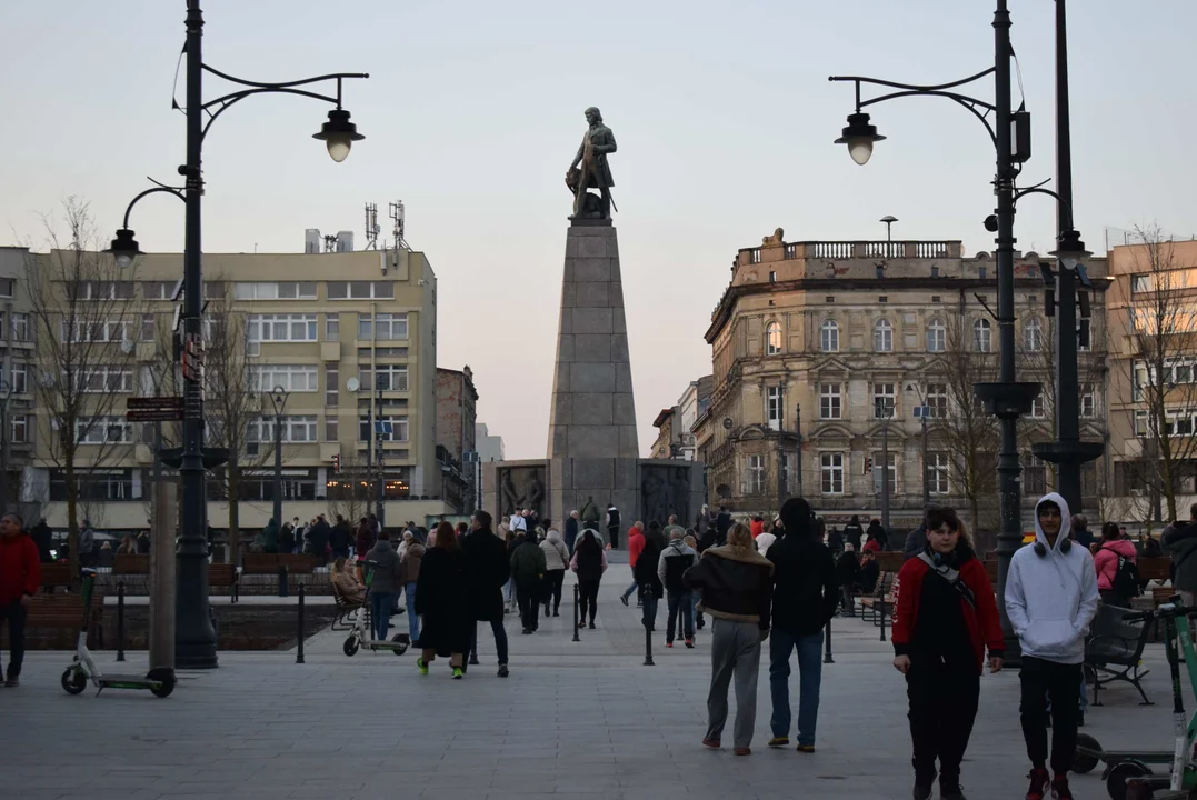 Plac Wolności w Łodzi po otwarciu