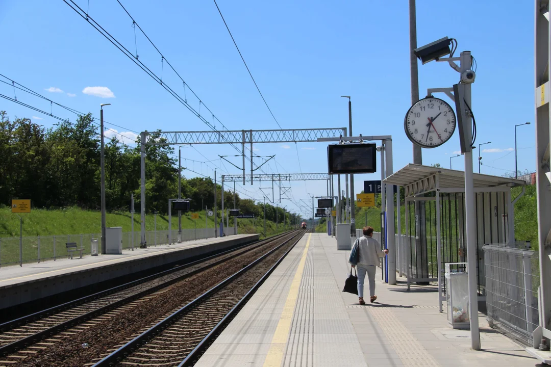 Mieszkańcy nie chcą rozbiórki przystanku kolejowego Łódź Retkinia