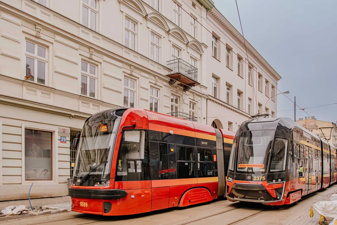 Pierwsze tramwaje na ulicy Legionów w Łodzi