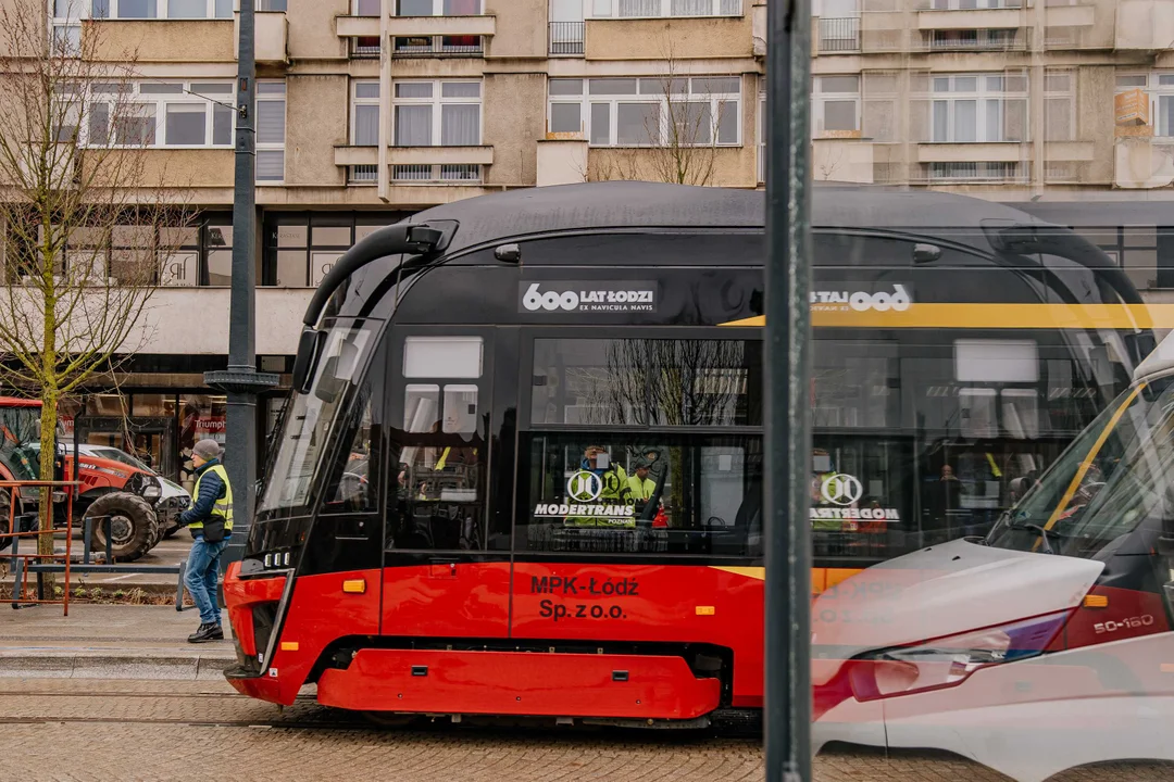 Pierwsze tramwaje na ulicy Legionów w Łodzi