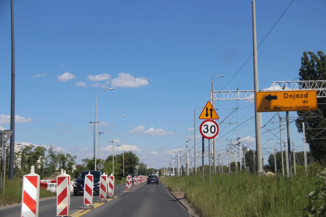 Utrudnienia dla kierowców na Retkini - trwa budowa tunelu Kolei Dużych Prędkości