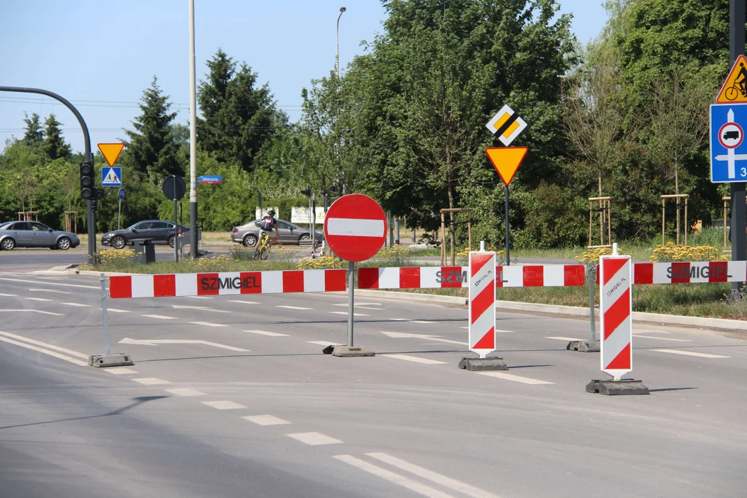 Utrudnienia dla kierowców na al. Włókniarzy w Łodzi