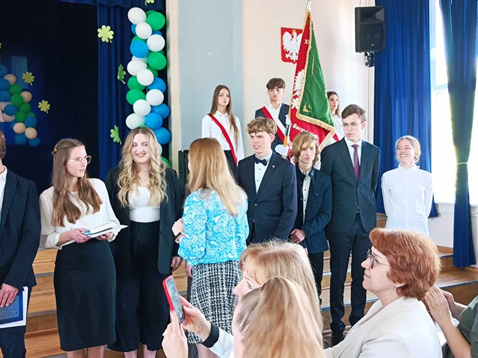 Maturzyści z Baczyńskiego zakończyli rok szkolny
